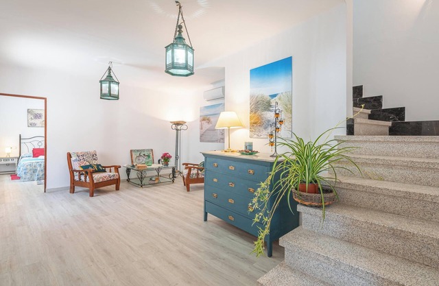Holiday Home 'Ca Sa Tia Lluisa' with Sea View, Wi-Fi and Air Conditioning