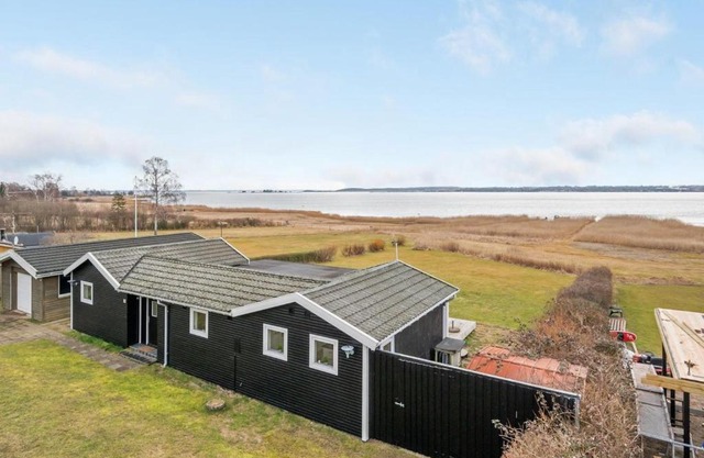 Holiday Home Caren - 125m to the inlet by Interhome