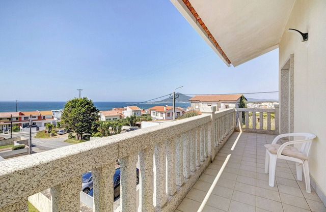 Holiday Home 'Casa Dona Lola' with Sea View, Private Pool and Wi-Fi