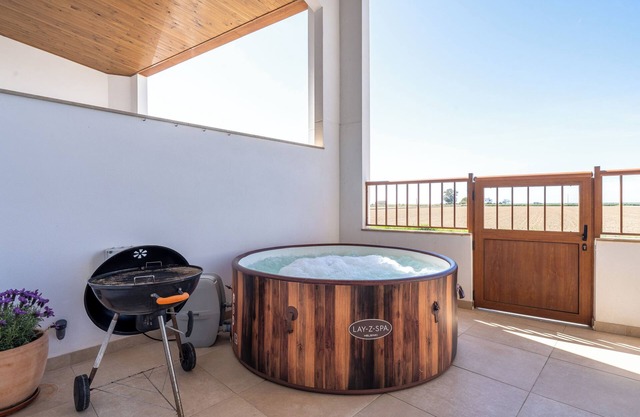 Holiday Home 'Casa Lo Canyero 2' with Private Pool, Wi-Fi and Air Conditioning