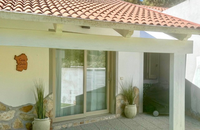 Holiday Home 'Casa Guilia' with Private Terrace, Wi-Fi and Air Conditioning