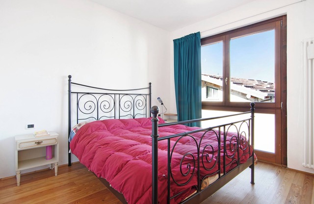 Holiday Home 'Casa Leonardo' with Lake View and Wi-Fi