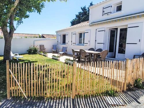 Holiday Home Charme de la Grande Bosse by Interhome
