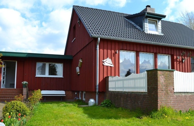 Holiday home for 7 guests with 130m² in Stakendorf (77331)