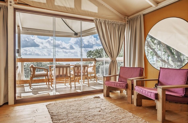 Holiday Home 'Glamping La Ghianda 1' with Mountain View, Wi-Fi and Air Conditioning