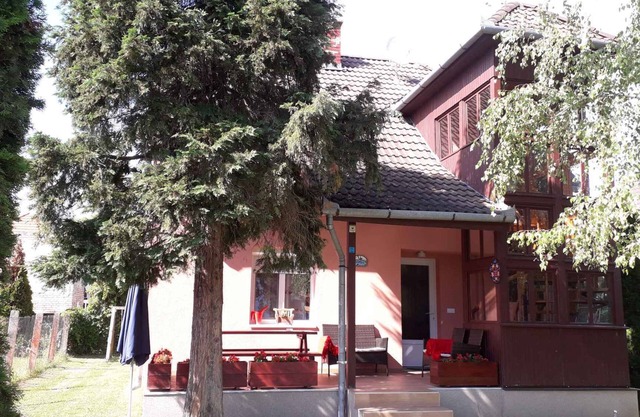 Holiday home in the city center with air conditioning