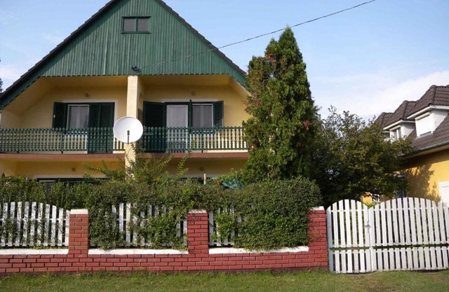 Holiday home in Balatonmariafürdo 33086
