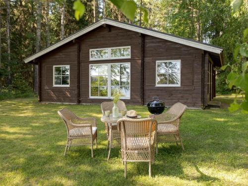 Holiday Home Joutsenlahti by Interhome