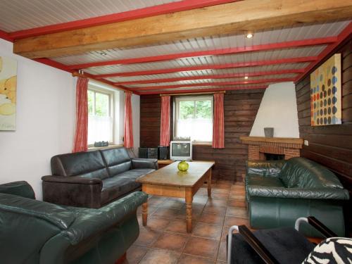 Holiday Home Lage Mierde with Garden & BBQ, cleaning included