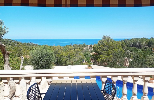 Holiday HOme 'Las Brisas Port Des Canonge' with Private Pool, Sea View and Air Conditioning