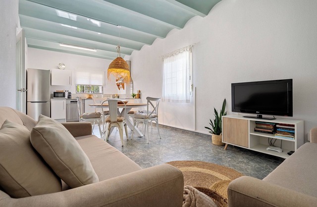 Holiday Home "Masia Rosalia" with Private Pool & Wi-Fi