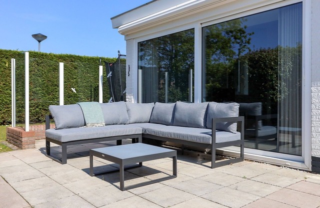Holiday Home near Veerse Meer with Sauna