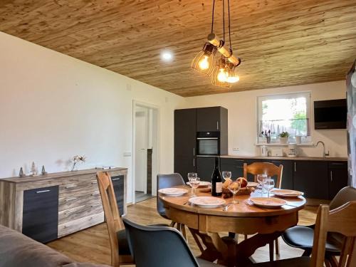 Holiday Home Rothüsli 15 by Interhome