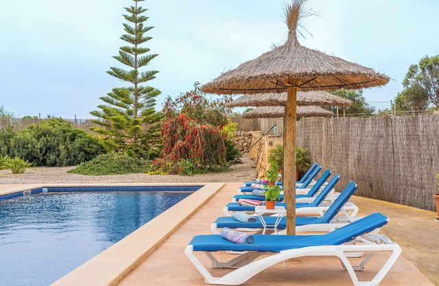 Holiday Home Sa punta Ses Salines with Pool & Wi-Fi