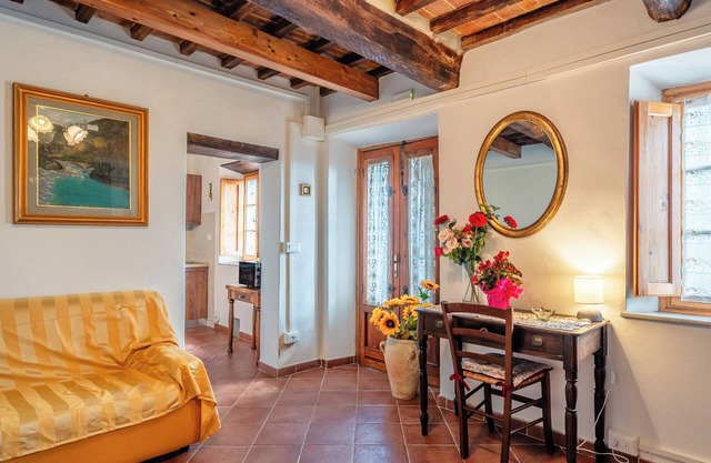 Holiday Home 'Serena a Capannori' with Private Terrace, Private Garden and Wi-Fi