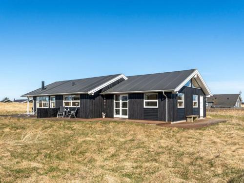 Holiday Home Sirkka - 902m from the sea by Interhome