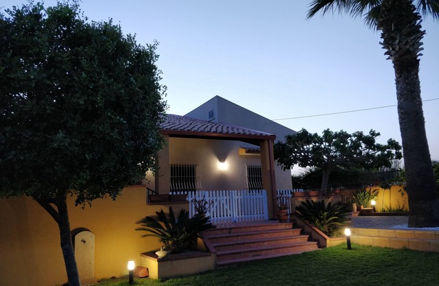 Holiday home Timperosse is an attic in a villa facing the sea