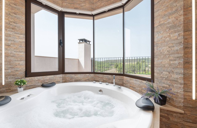Holiday Home 'Torre Buen Aire Con Jacuzzi' with Mountain View, Private Terrace and Balcony