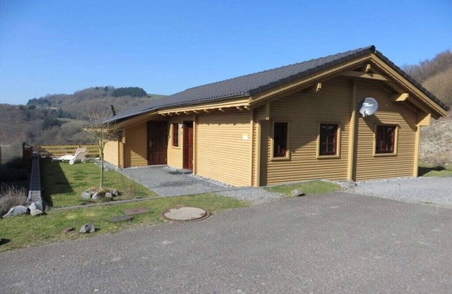 Holiday home with 2 bedrooms