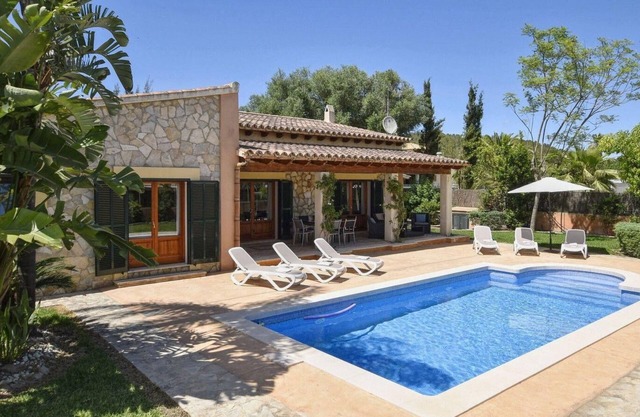 Holiday house Crestatx for 1 - 6 persons with 3 bedrooms - Holiday home