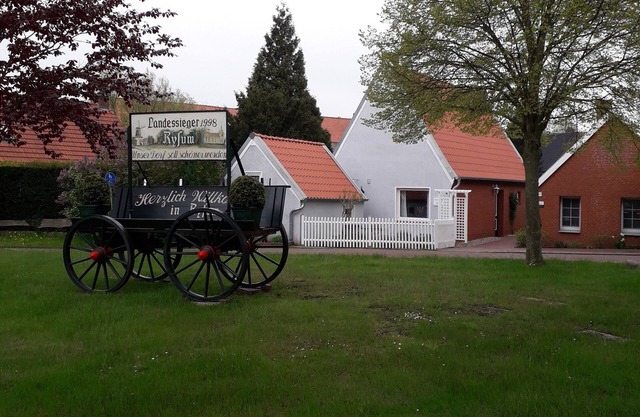 Holiday house in Warfendorf Rysum near Greetsiel North Sea