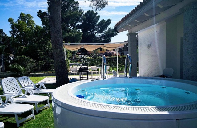 Holiday house Sant'Anna Arresi for 1 - 6 persons with 4 bedrooms - Holiday house