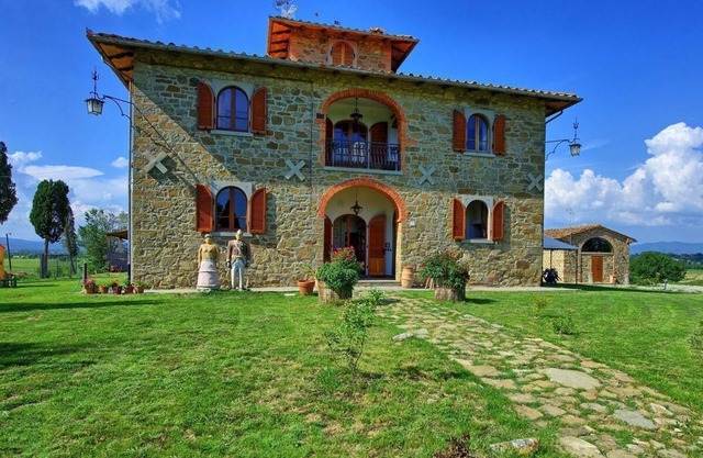Holiday house Lucignano for 3 - 9 persons with 5 bedrooms - Holiday home