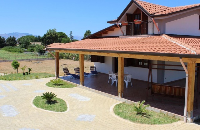Holiday house Partinico for 1 - 6 persons with 3 bedrooms - Holiday house