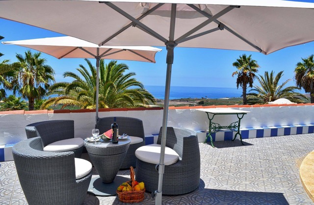 Holiday house Playa san Juan for 1 - 22 persons with 9 bedrooms - Holiday home