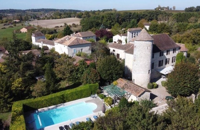 Holiday house Sadillac for 4 - 12 persons with 6 bedrooms - Holiday house