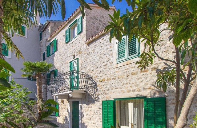 Holiday house Sibenik for 1 - 8 persons with 3 bedrooms - Holiday house