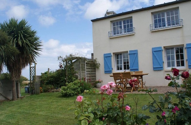 Holiday house St Pol de Léon for 1 - 4 persons with 2 bedrooms - Holiday home