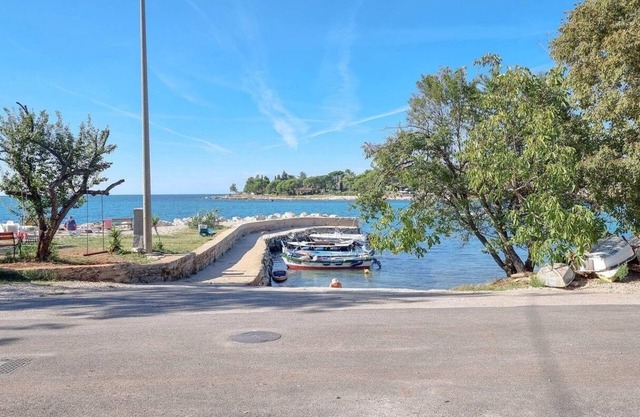 Holiday house Sveti Marija for 1 - 6 persons with 3 bedrooms - Holiday home