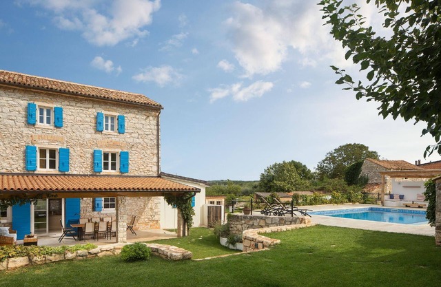 Holiday house Umag for 1 - 10 persons with 4 bedrooms - Holiday home