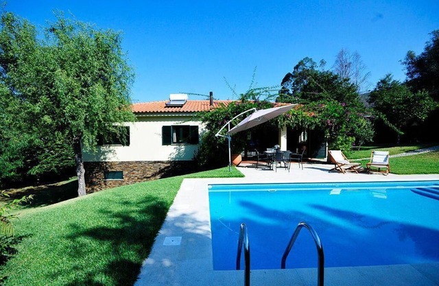 Holiday house Venade for 1 - 8 persons with 4 bedrooms - Holiday house