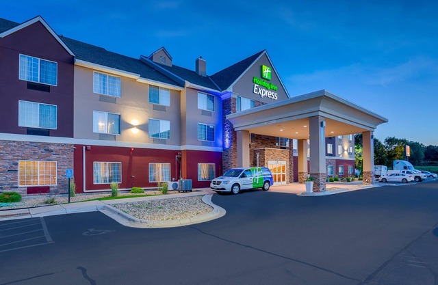 Holiday Inn Express St Paul S - Inver Grove Hgts by IHG