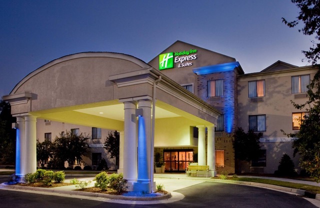 Holiday Inn Express Hotel and Suites Kinston by IHG