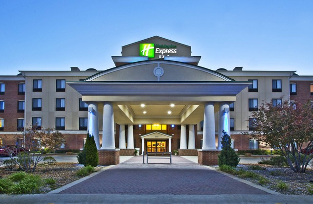 Holiday Inn Express Hotel & Suites ANDERSON NORTH by IHG