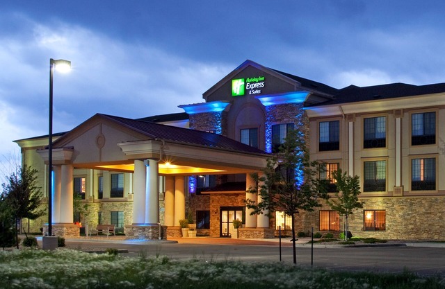 Holiday Inn Express Hotel & Suites Longmont by IHG