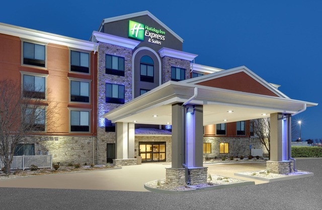 Holiday Inn Express Mitchell by IHG