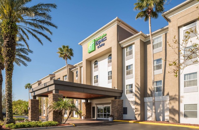 Holiday Inn Express Orlando International Airport by IHG