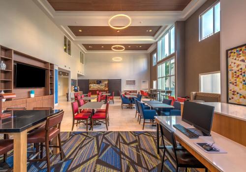 Holiday Inn Express Reno Airport by IHG