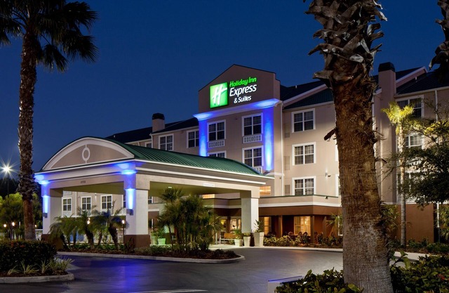 Holiday Inn Express Sarasota East - I-75 by IHG