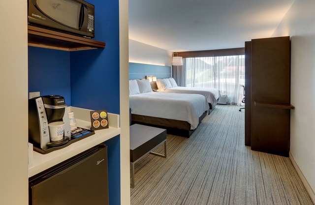 Holiday Inn Express & Suites Corbin by IHG
