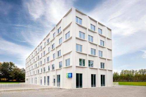 Holiday Inn Express Gent Ihg Hotel 