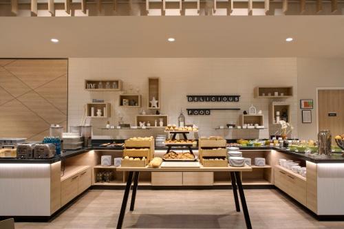 Holiday Inn Frankfurt Airport by IHG