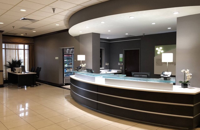 Holiday Inn Youngstown South by IHG