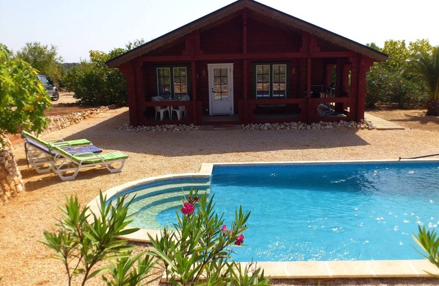 Holiday surrounded by almond and fig trees on 35,000 sqm of land with pool