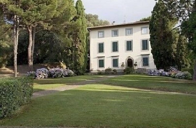 holiday vacation villa rental italy, tuscany, lucca area, near forte dei marmi, holiday vacation villa to rent italy, tu