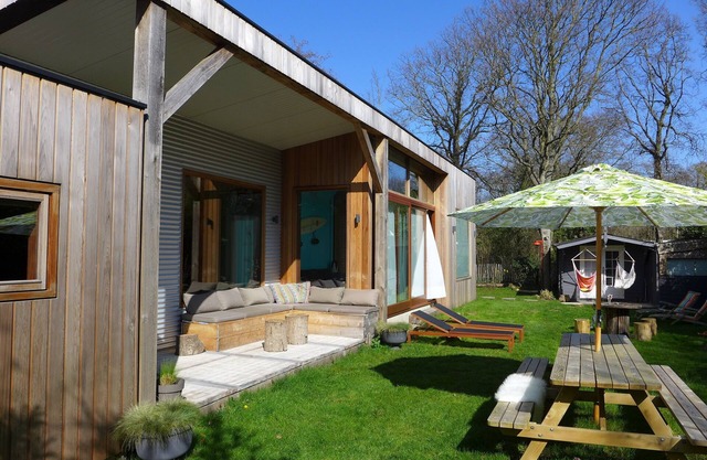 Holiday villa right behind the dunes within walking distance of the beach.